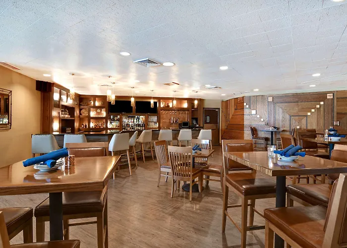 Doubletree By Hilton Phoenix- 4* Tempe