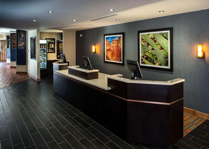 Doubletree By Hilton Phoenix- Hotel Tempe