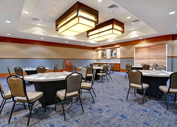 Hotel Doubletree By Hilton Phoenix- Tempe