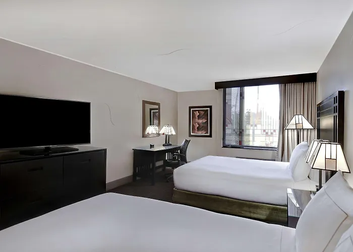 Hotel Doubletree By Hilton Phoenix-