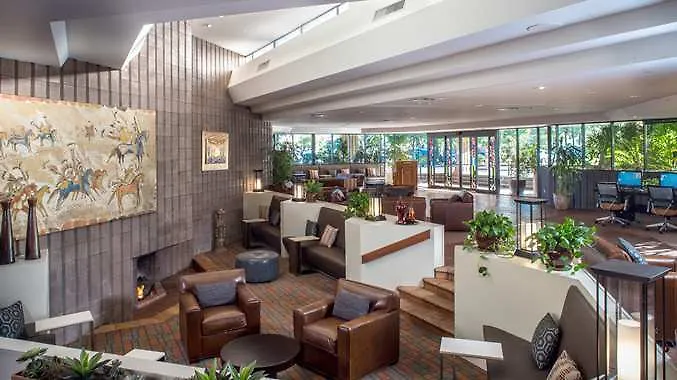 Doubletree By Hilton Phoenix- 4* Tempe